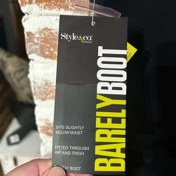 NWT STYLE & CO PANTS Elegant Dress Pants with Silver Zipper Accents, Tapered Leg - Picture 2 of 8